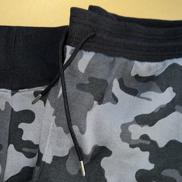 NWT All In Motion Camo Jogger plus XXL - Picture 4 of 10